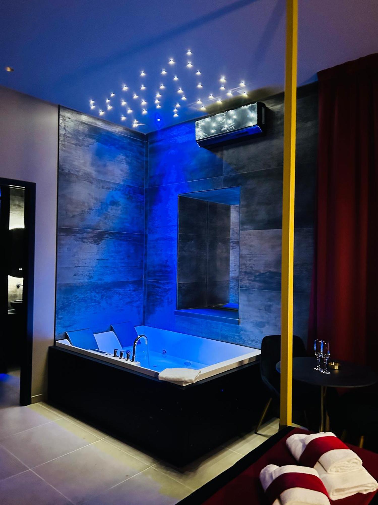 Gold Boutique Suite & Spa Palermo Buitenkant foto